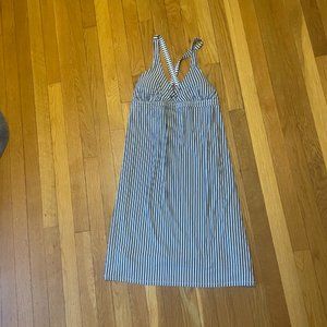 Slimming Vertical Striped Swim Dress (Large)